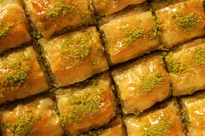 baklava greek dessert